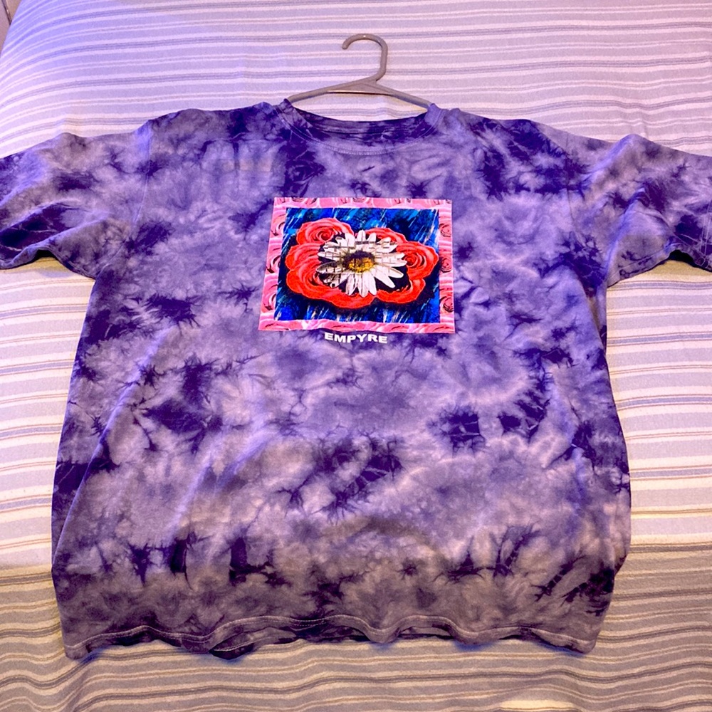 Empyre T shirt, Large, purple tie die
